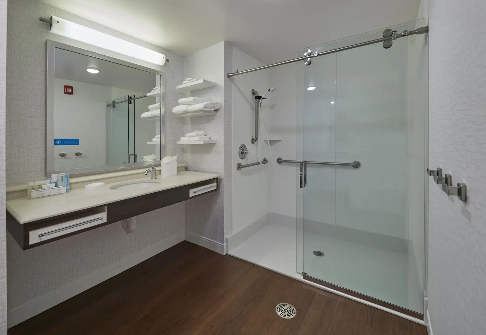 Hampton Inn & Suites Hood River