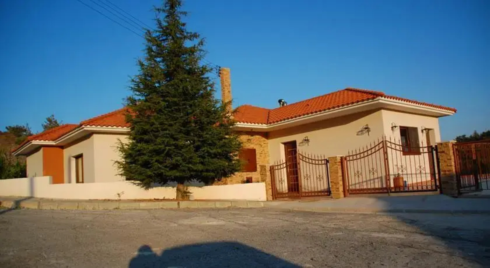 Pera Pedi Pine Villa