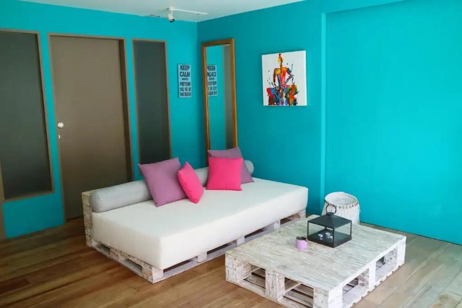 Meno Suites