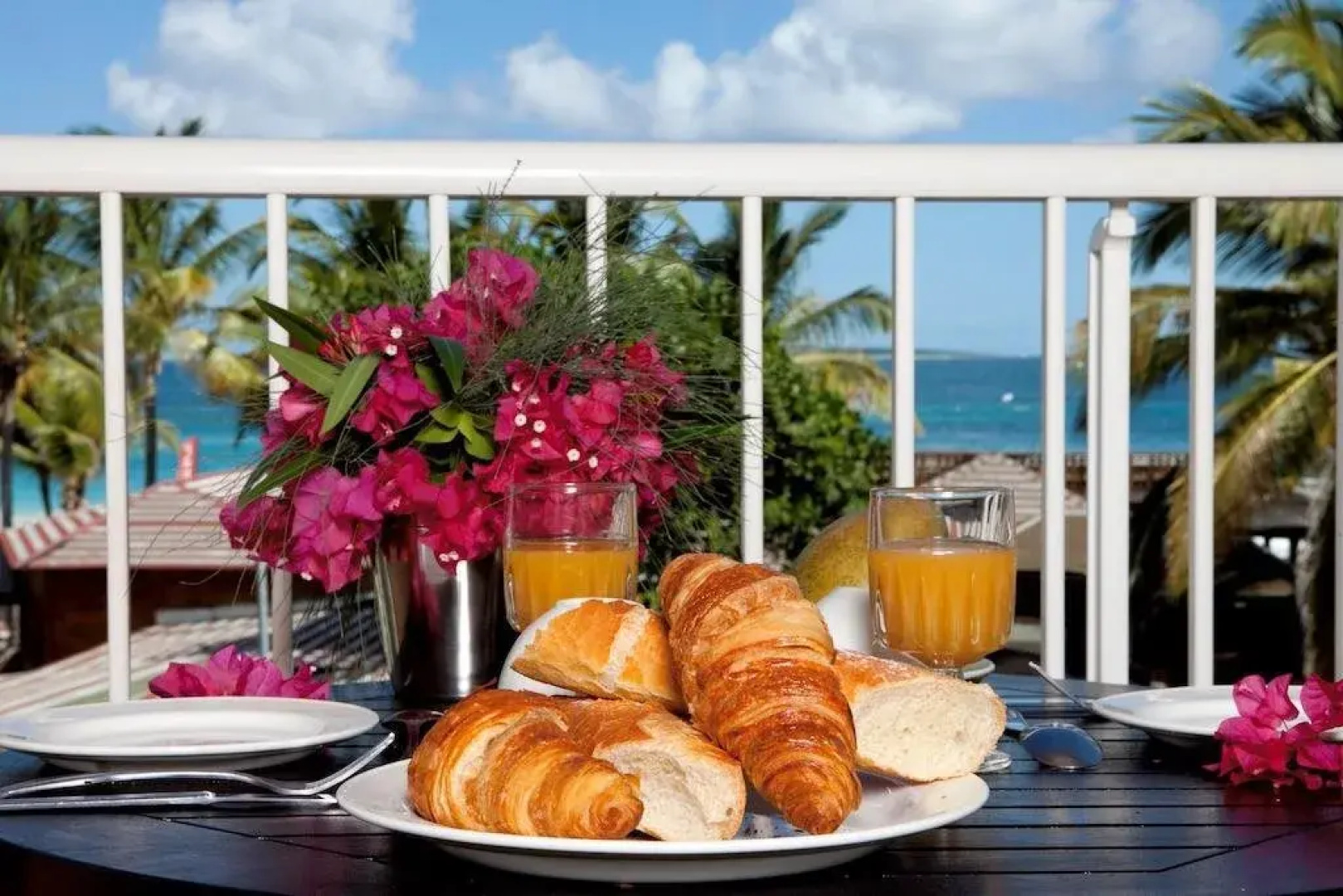 Blue Bay Beach Hotel