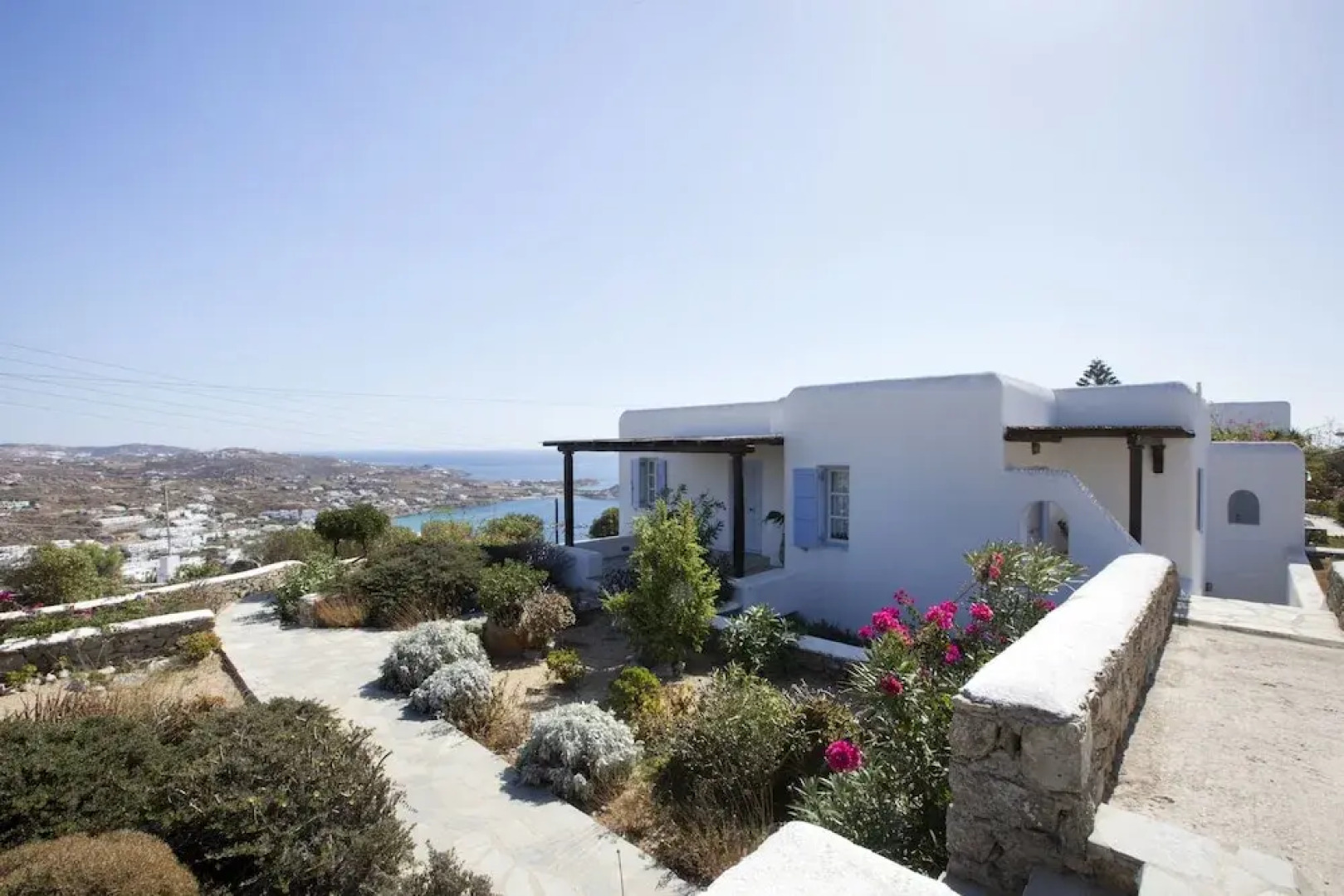 Psarrou villa for 10 guests, stunning sea views