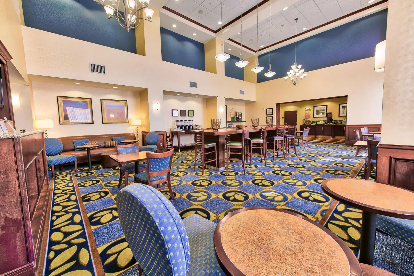 Hampton Inn & Suites Ridgecrest