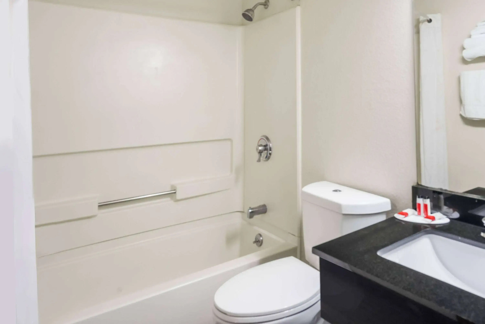 Super 8 by Wyndham Munfordville KY