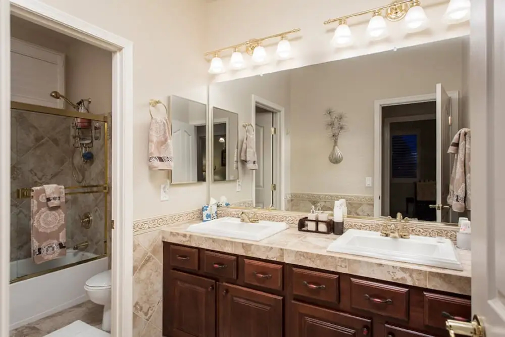 Grand Slam Getaway 5 BR by Casago
