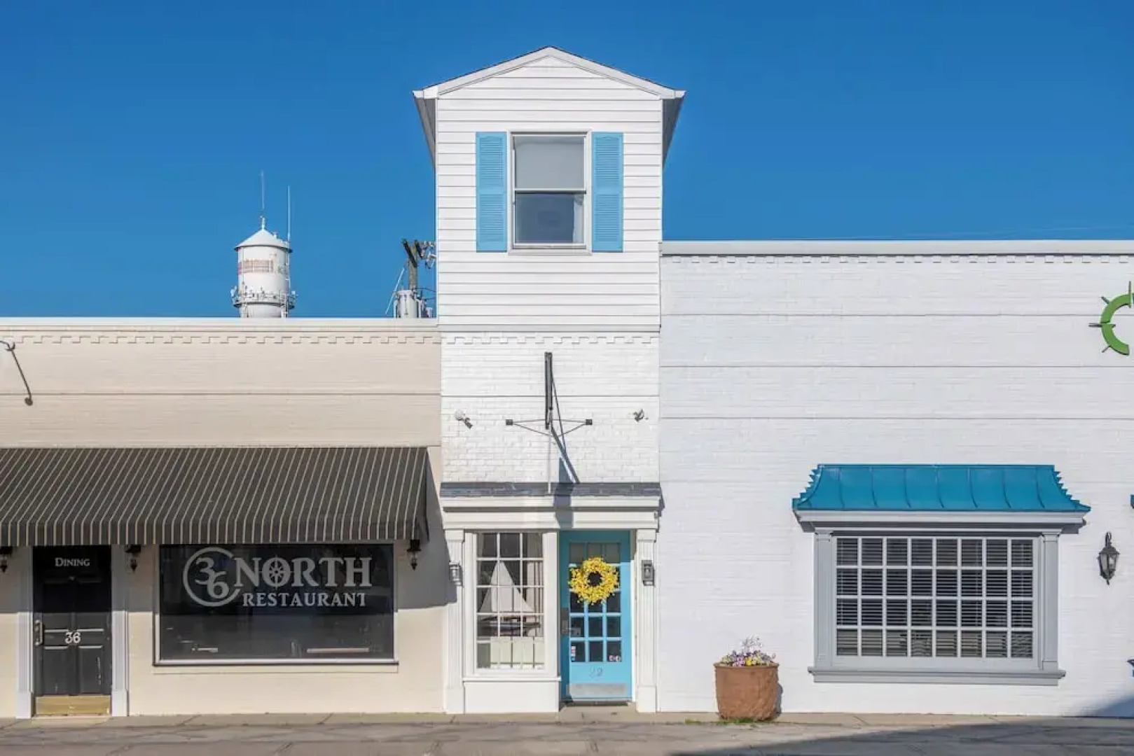 Stroll Into Town: Cozy Apartment in Kilmarnock