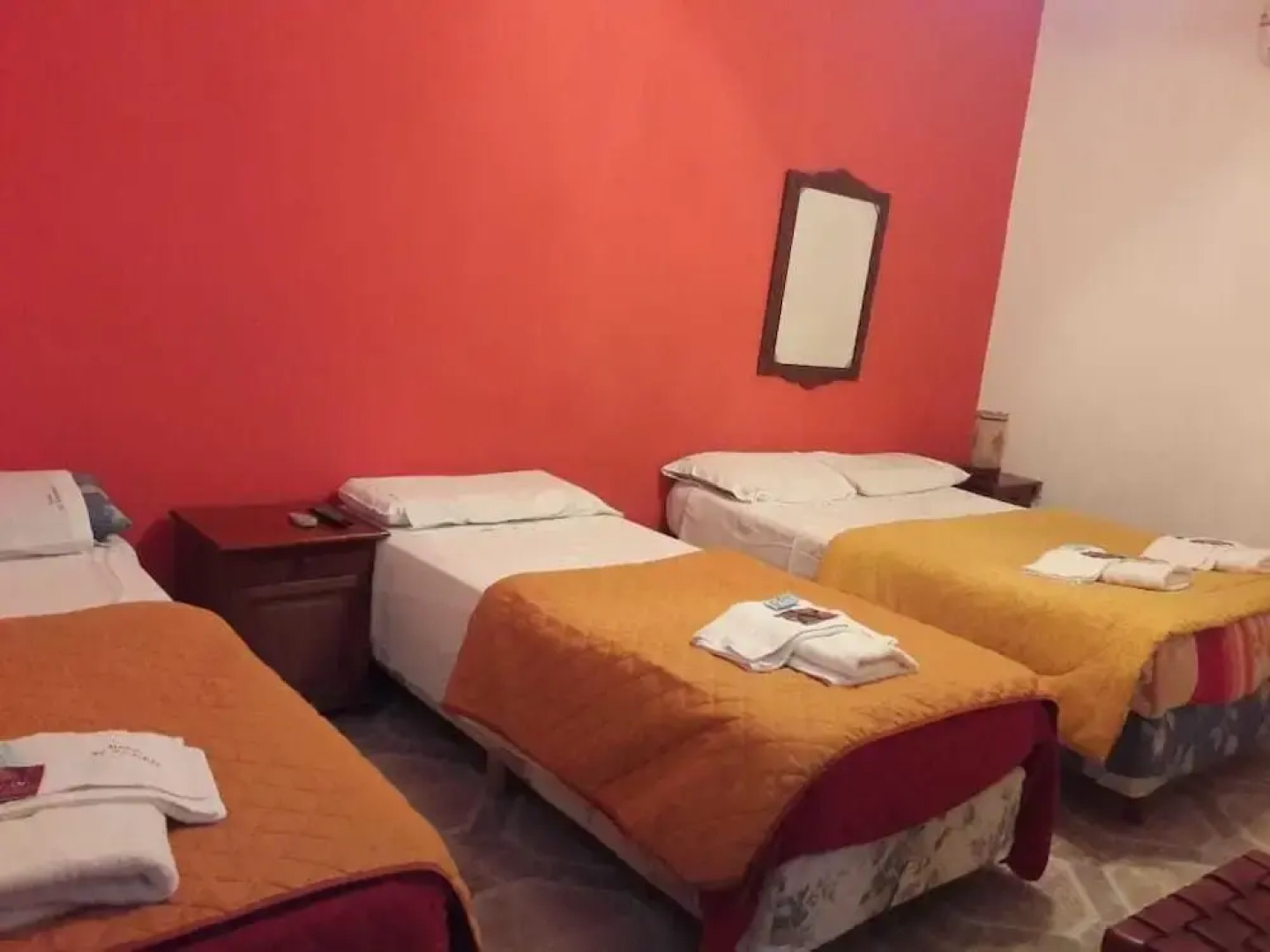 Cabañas y Hostal Las Marias