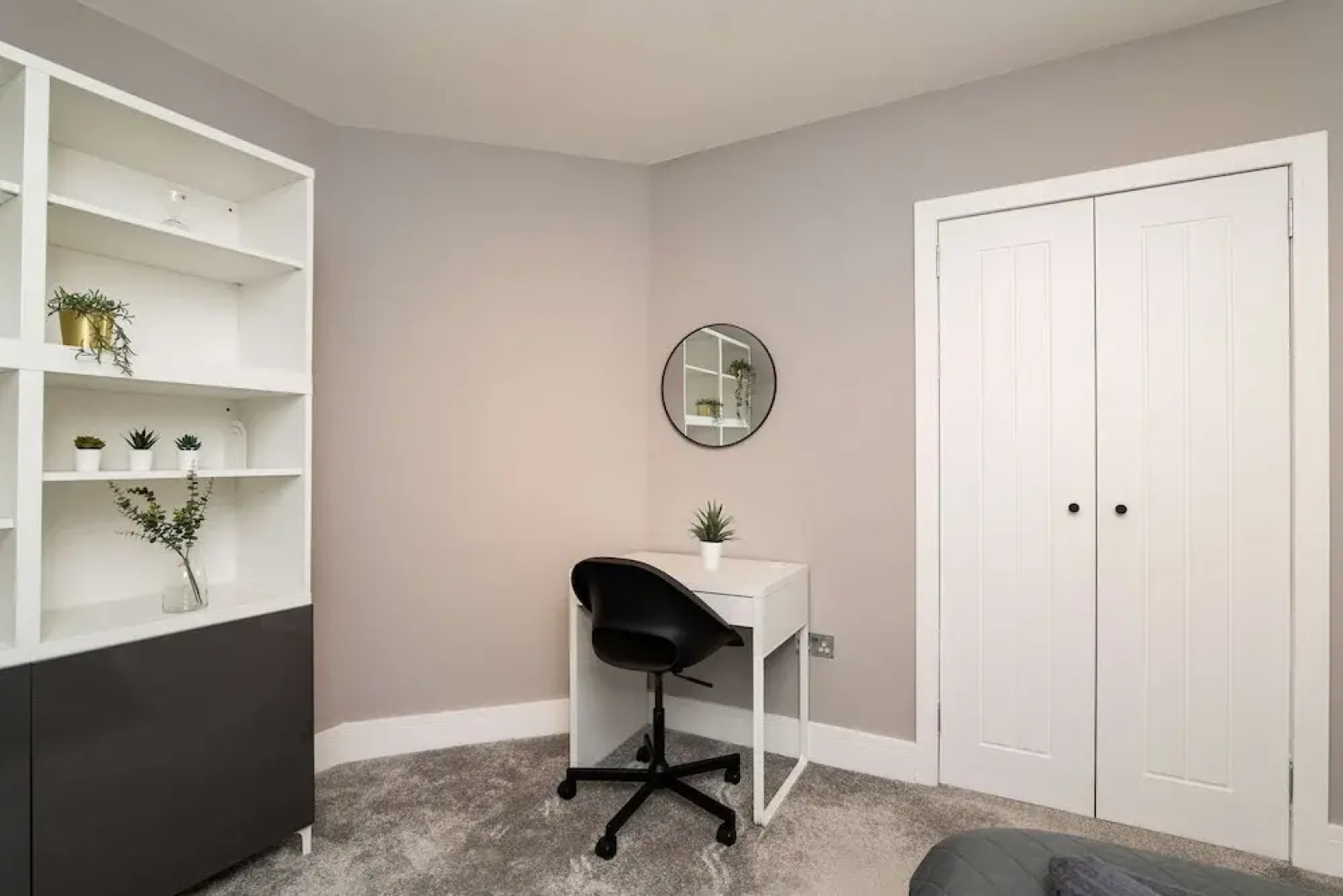 3 Bedroom House-free Parking