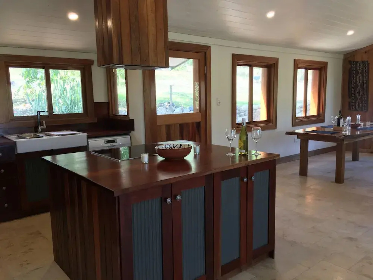 Palm Grove Rainforest Retreat