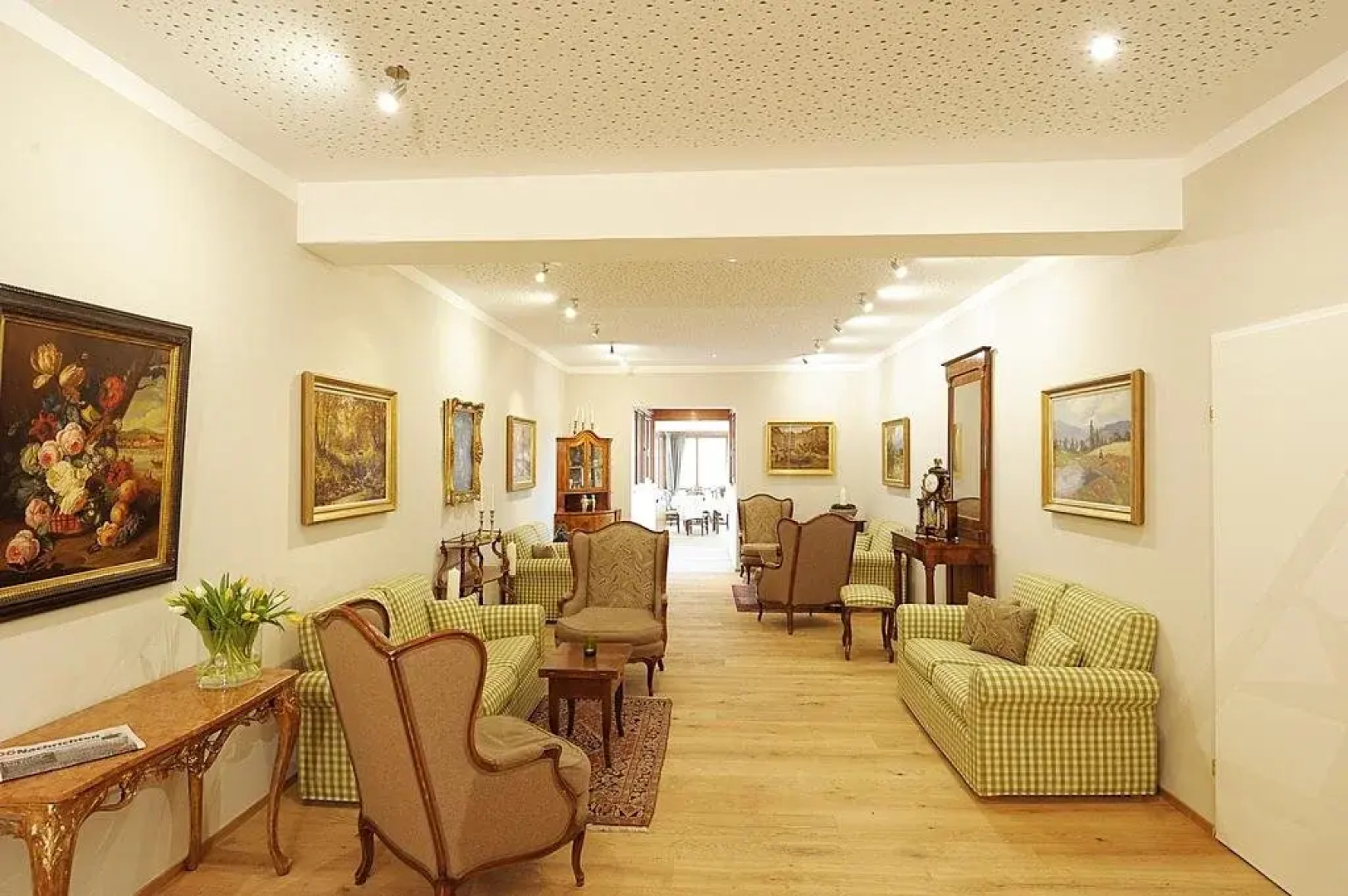 eee hotel Perg