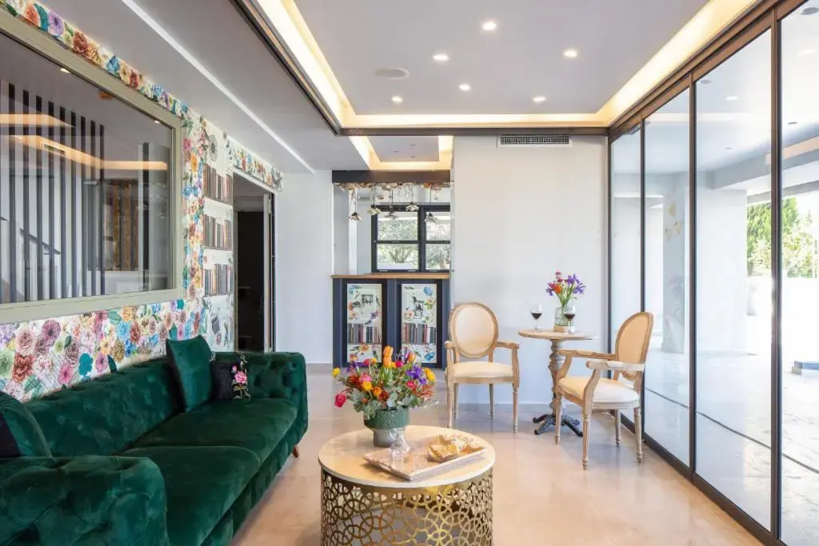 Lines Concept Accommodation