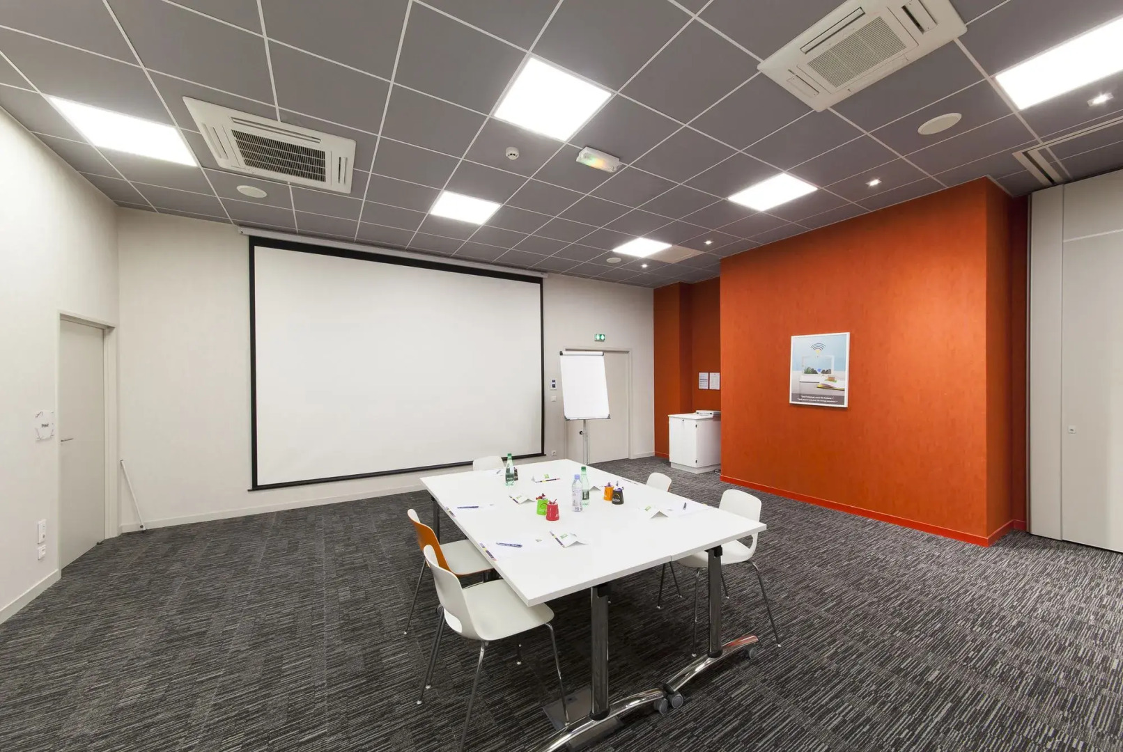 Ibis Styles Poitiers Centre