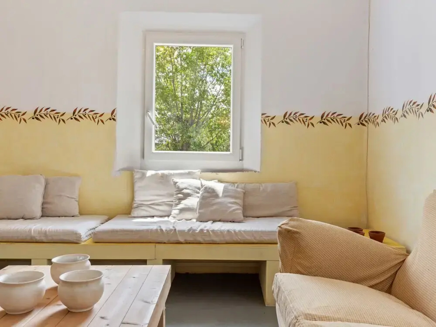 Mesmerising Mansion in Morro D'alba With Swimming Pool