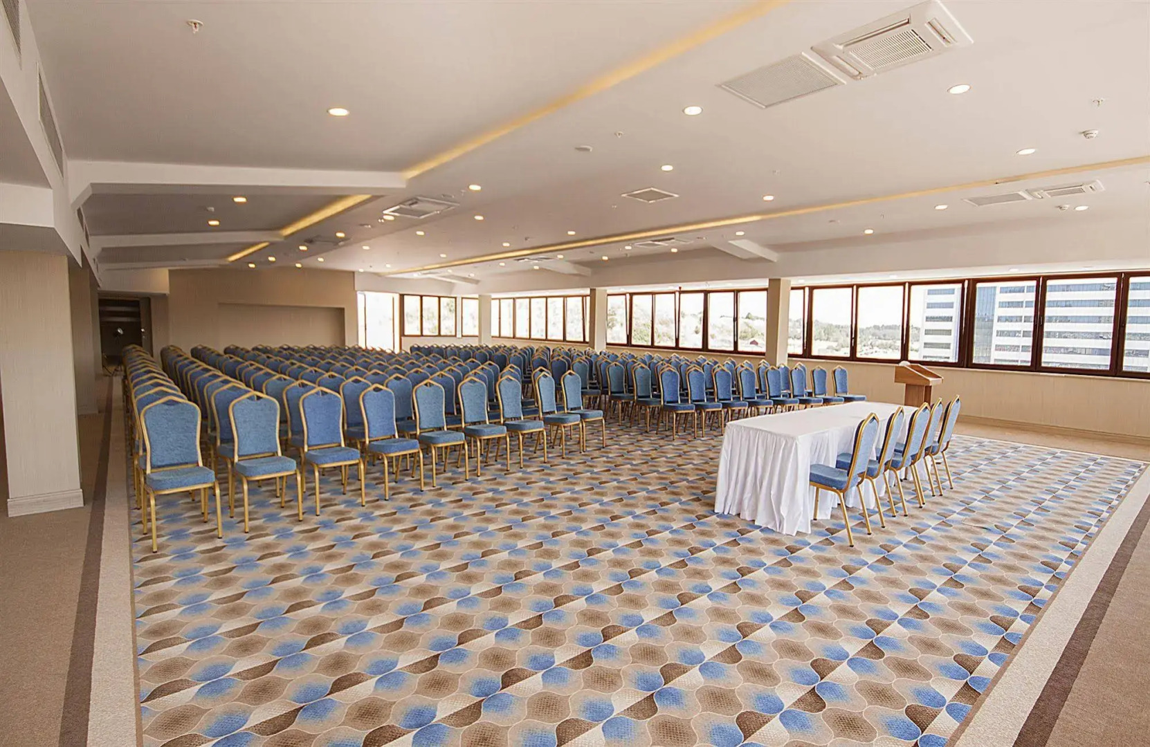 Hotel Golden Way Giyimkent