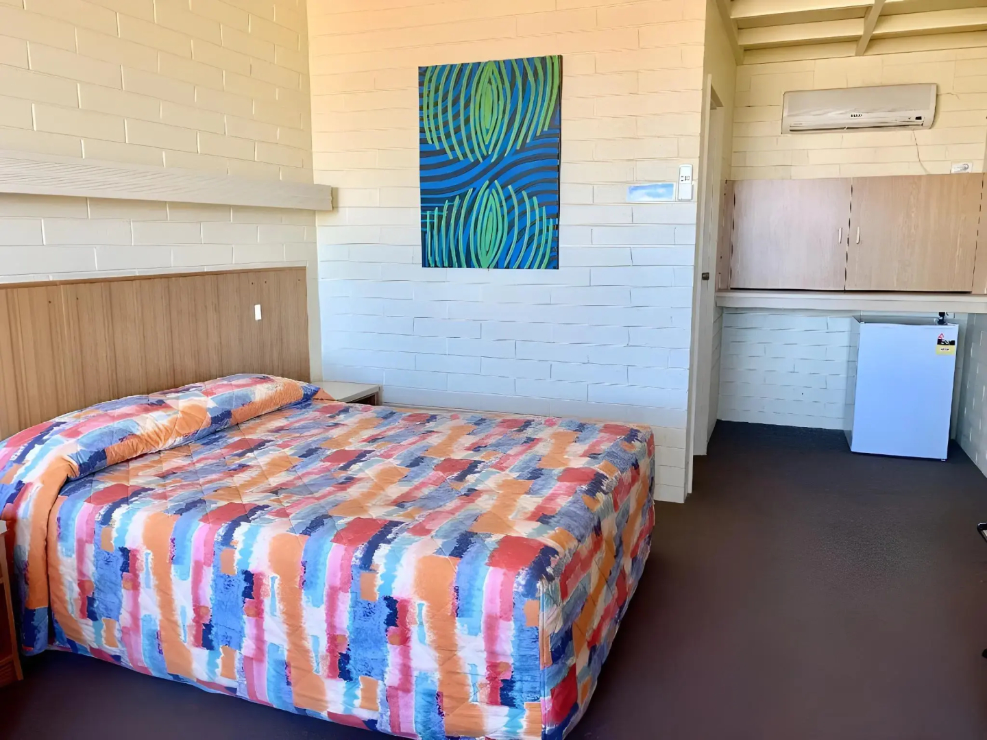 Opal Inn Hotel Motel