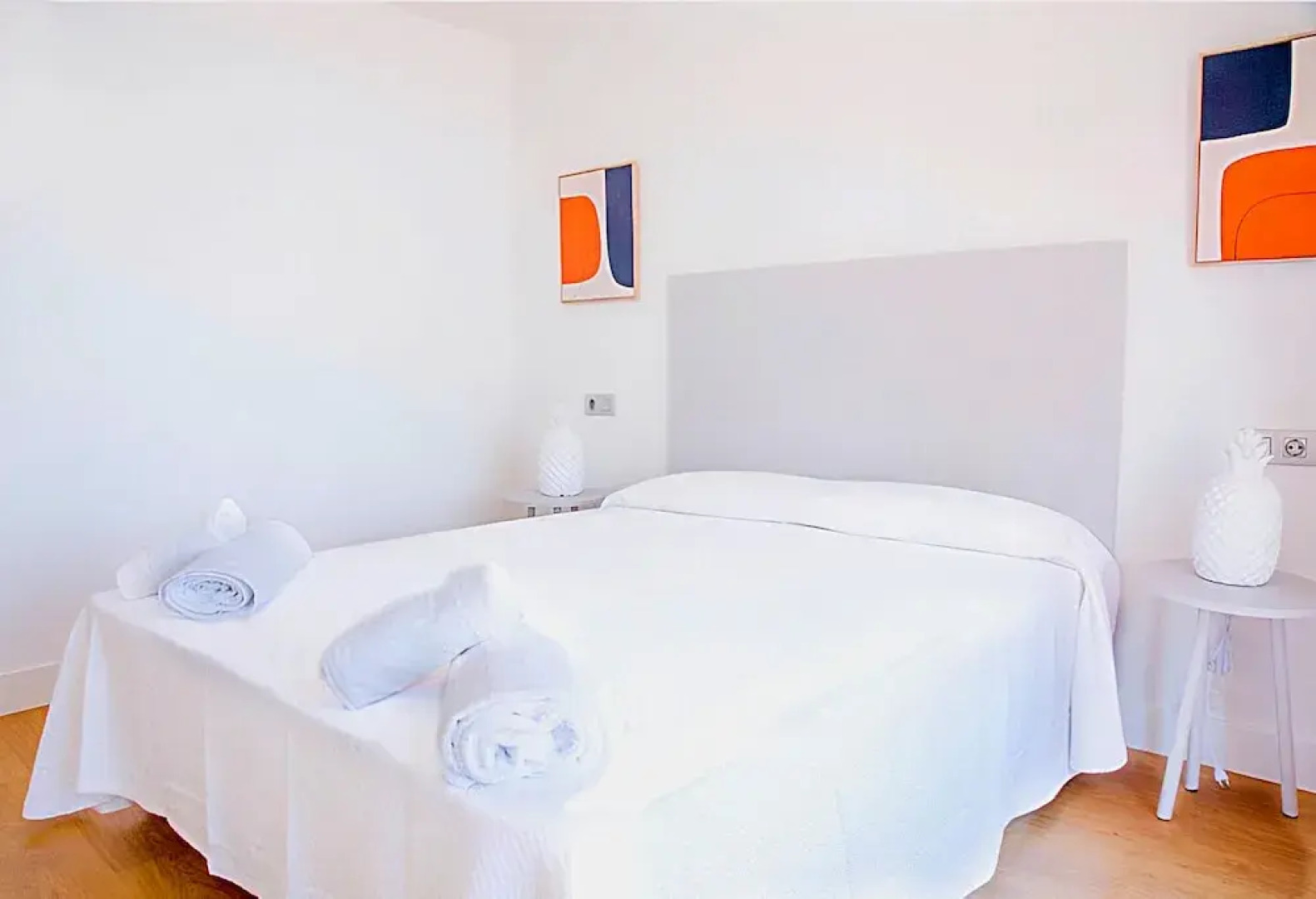 First Line House Casares del Mar