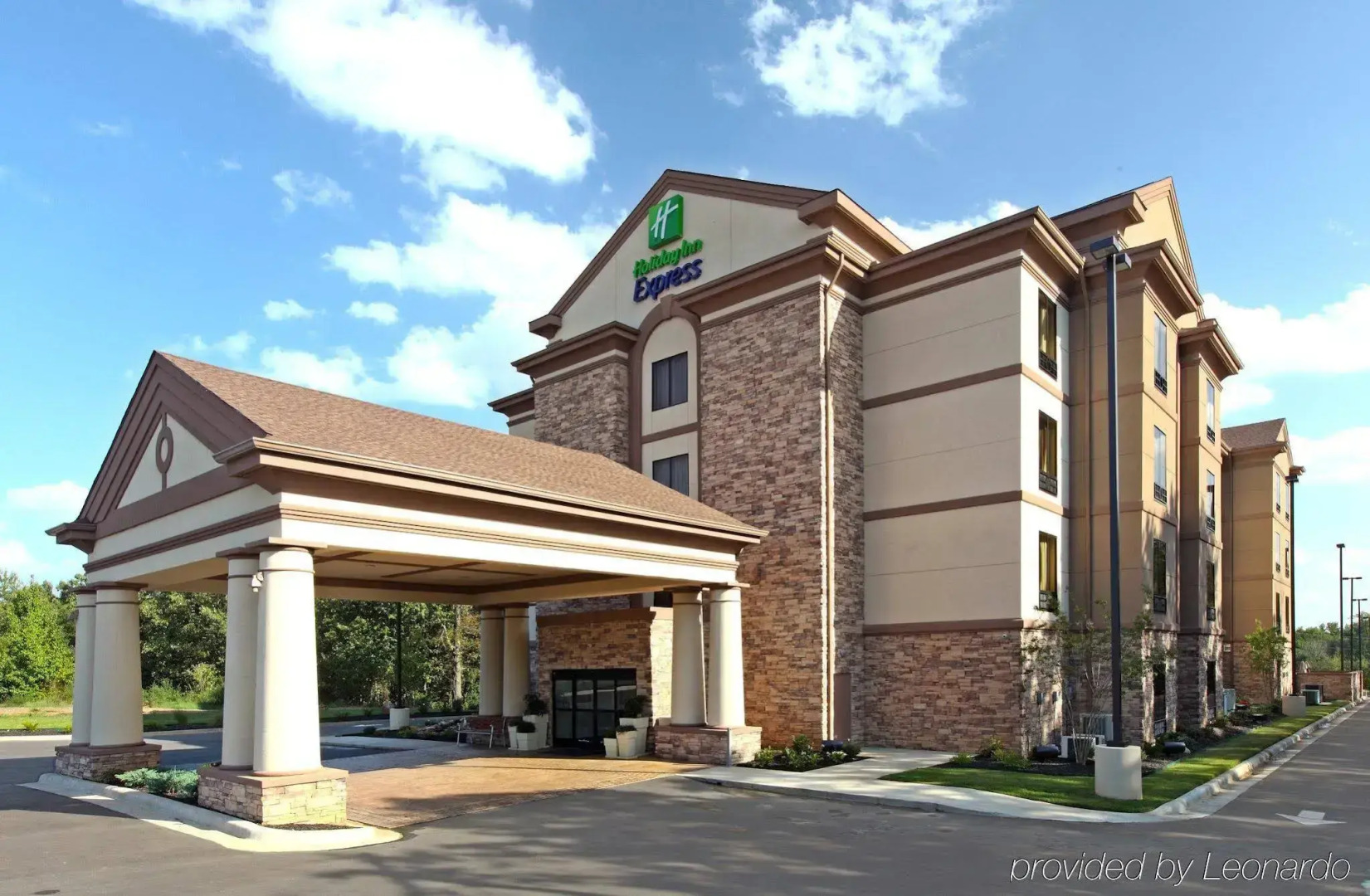 Holiday Inn Express & Suites Maumelle - Little Rock NW by IHG
