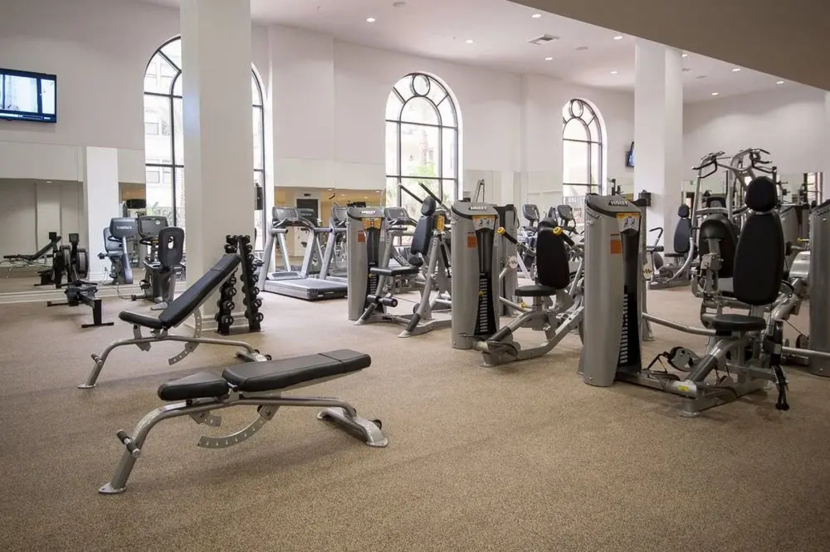 Sunshine Suites At 417