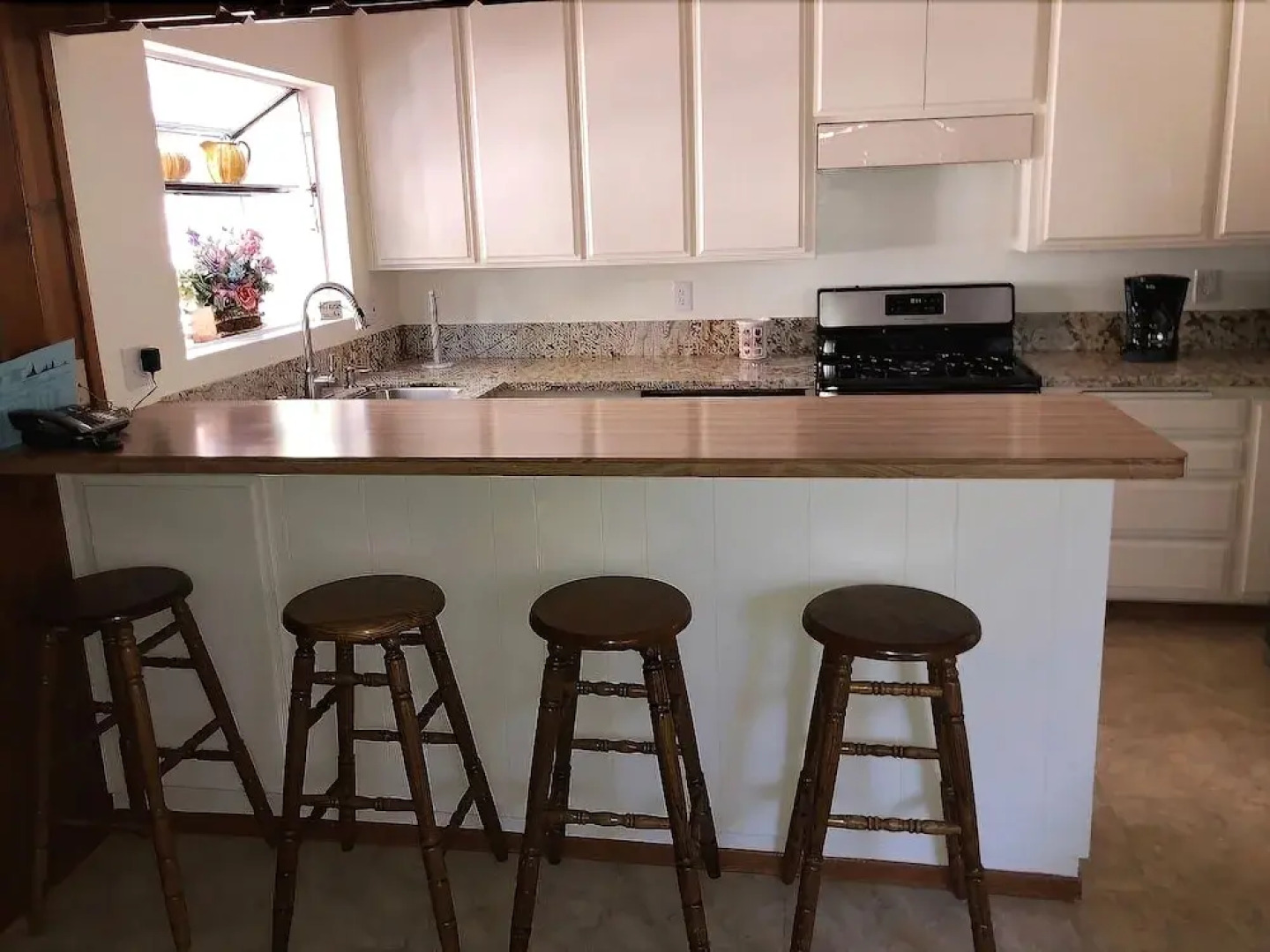 One House From the Lake 2 Bedrooms 2 Bathrooms Home