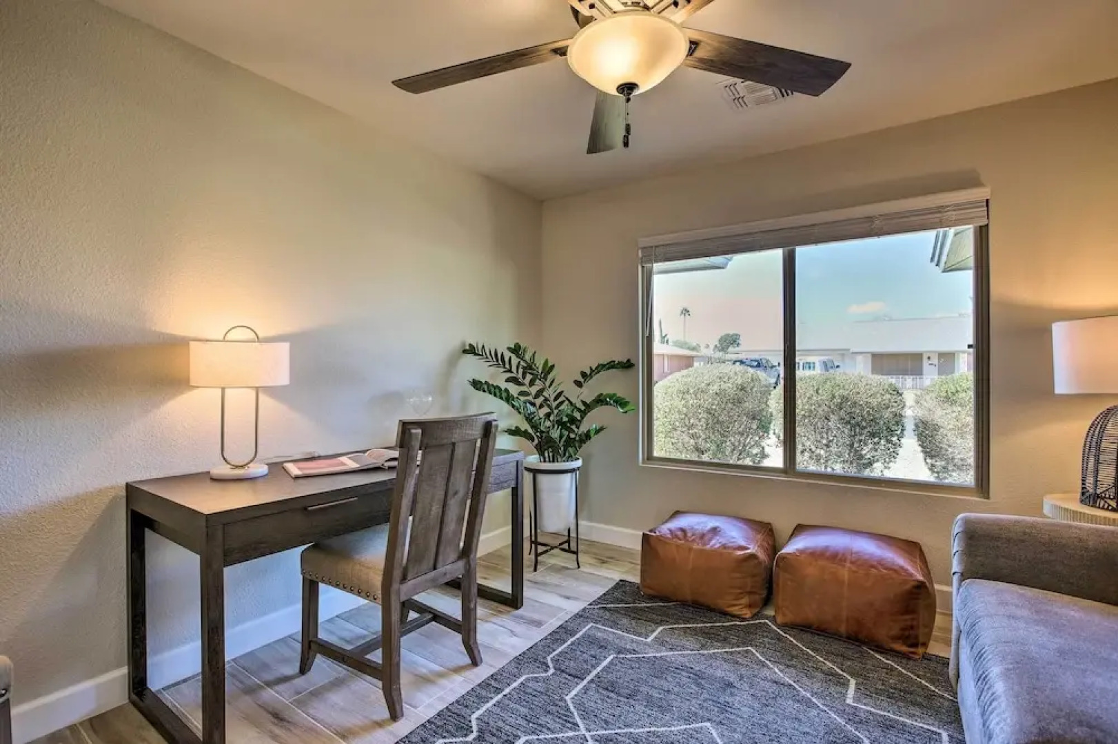 Putting Green, Community Perks: Sun City West Home