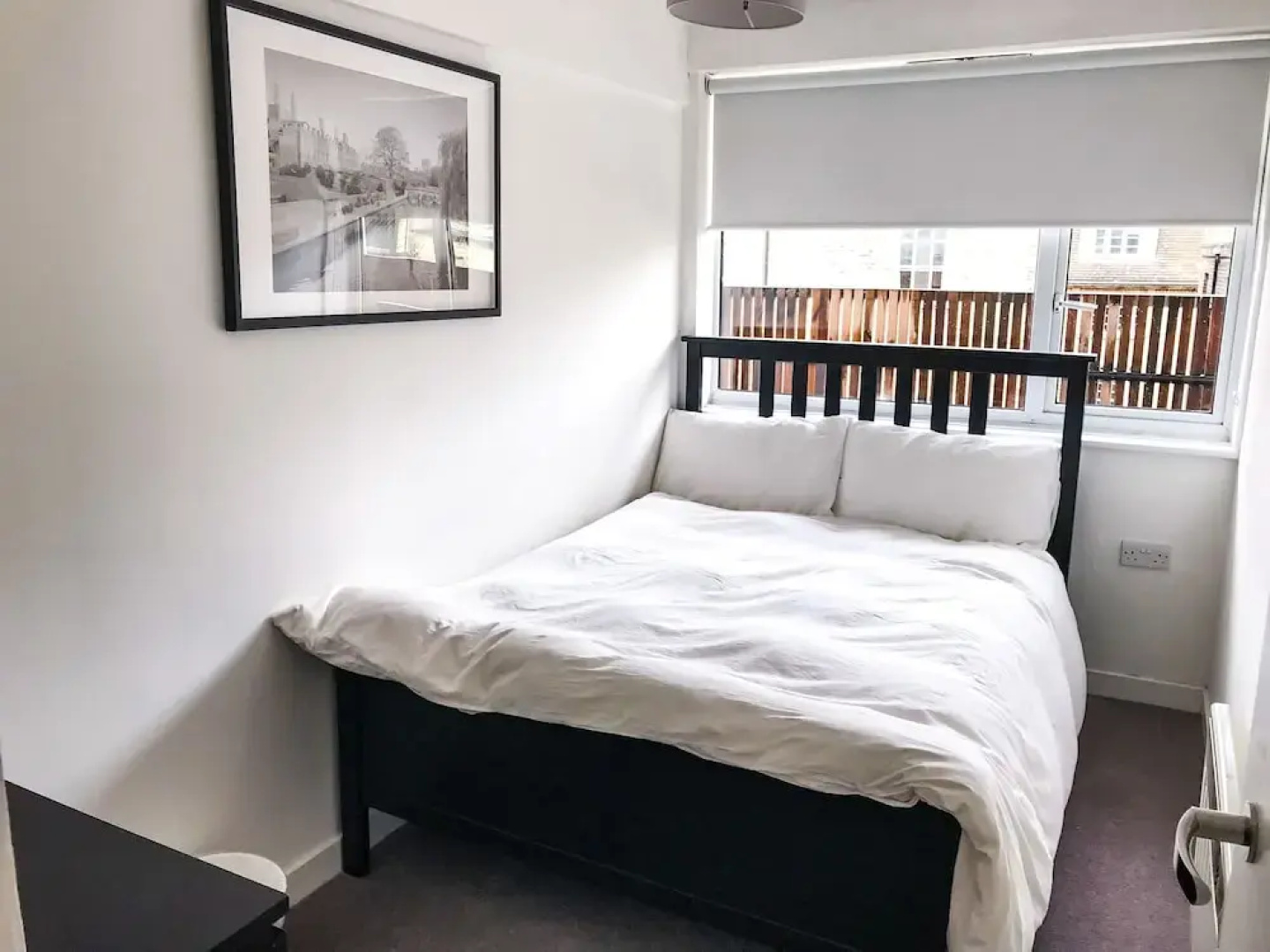 Entire 2 Bedroom Flat Next to Kings College
