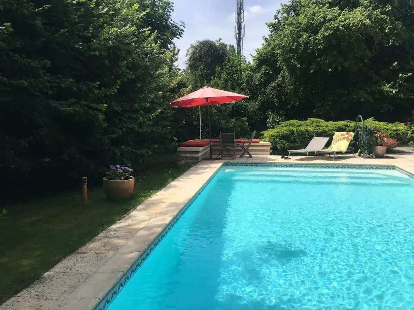 Chez Francoise Et Michel