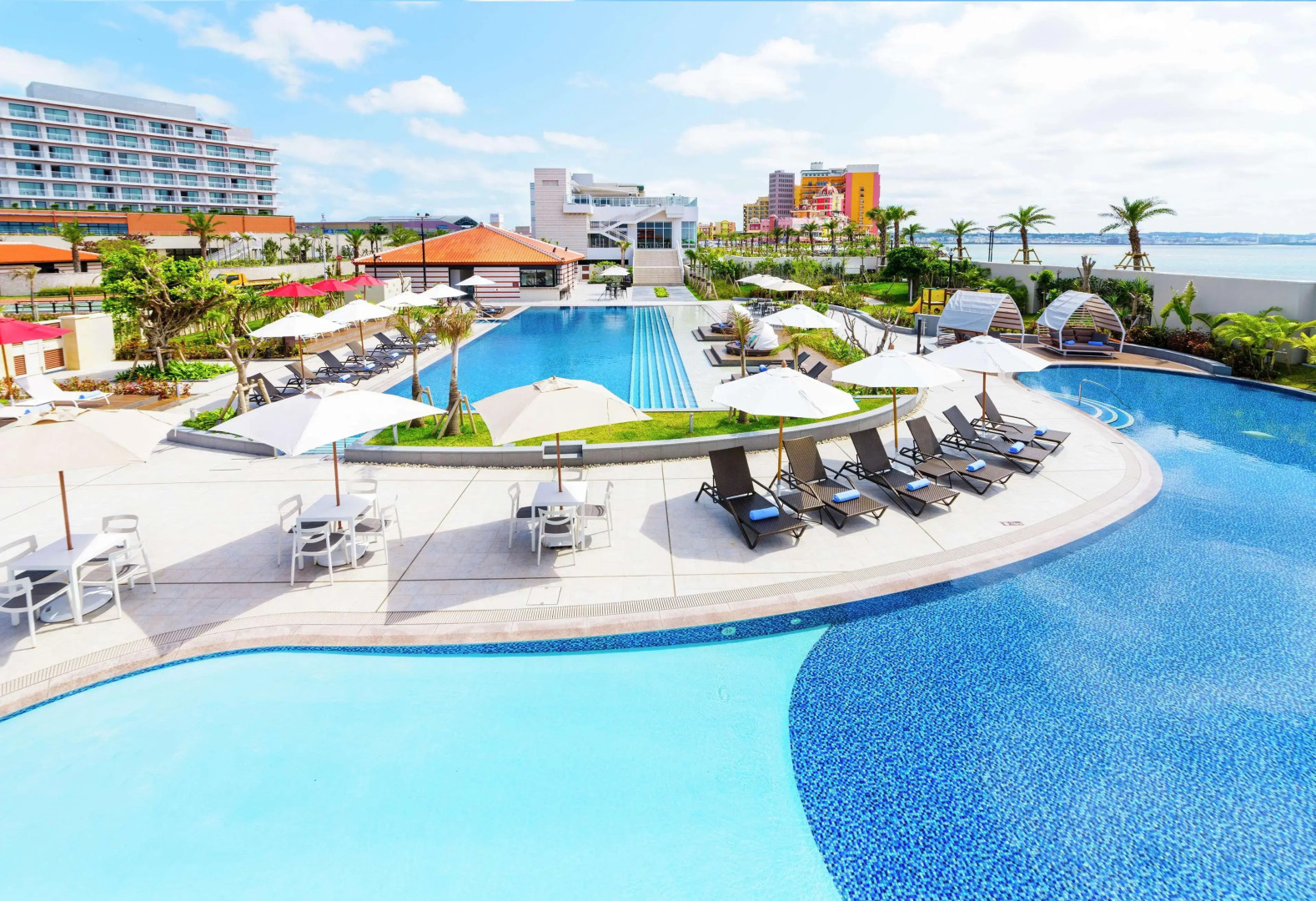 DoubleTree by Hilton Okinawa Chatan Resort