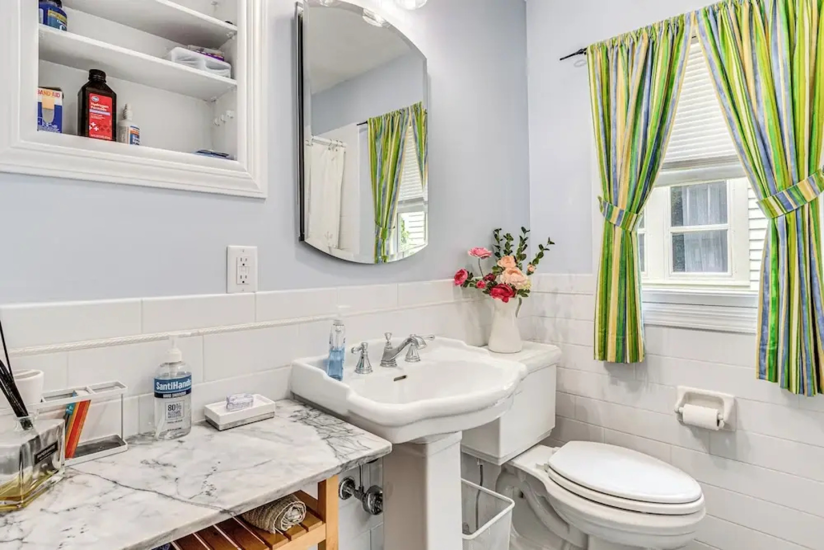 1/2 Mi to Indy Motor Speedway: Home w/ Yard!