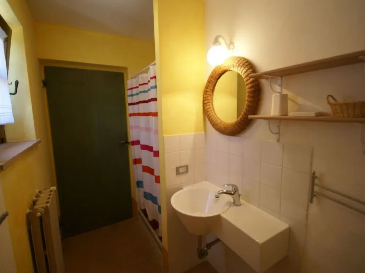 Cosy Apartment With Communal Pool and Stunning Views