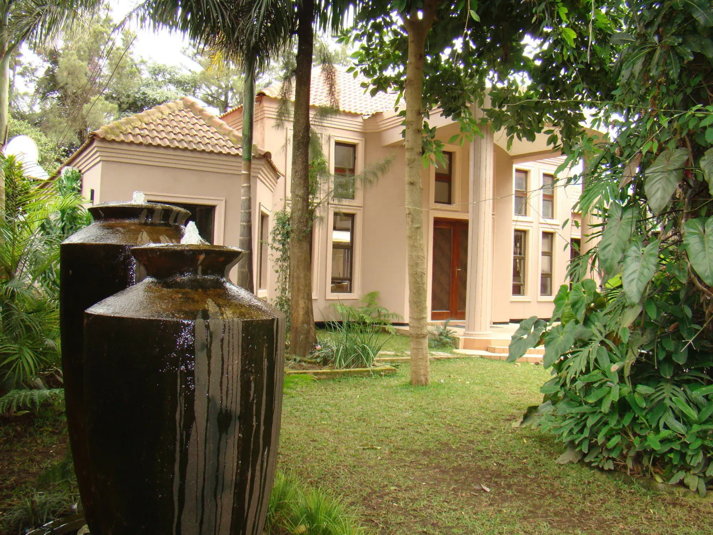 Zawadi House
