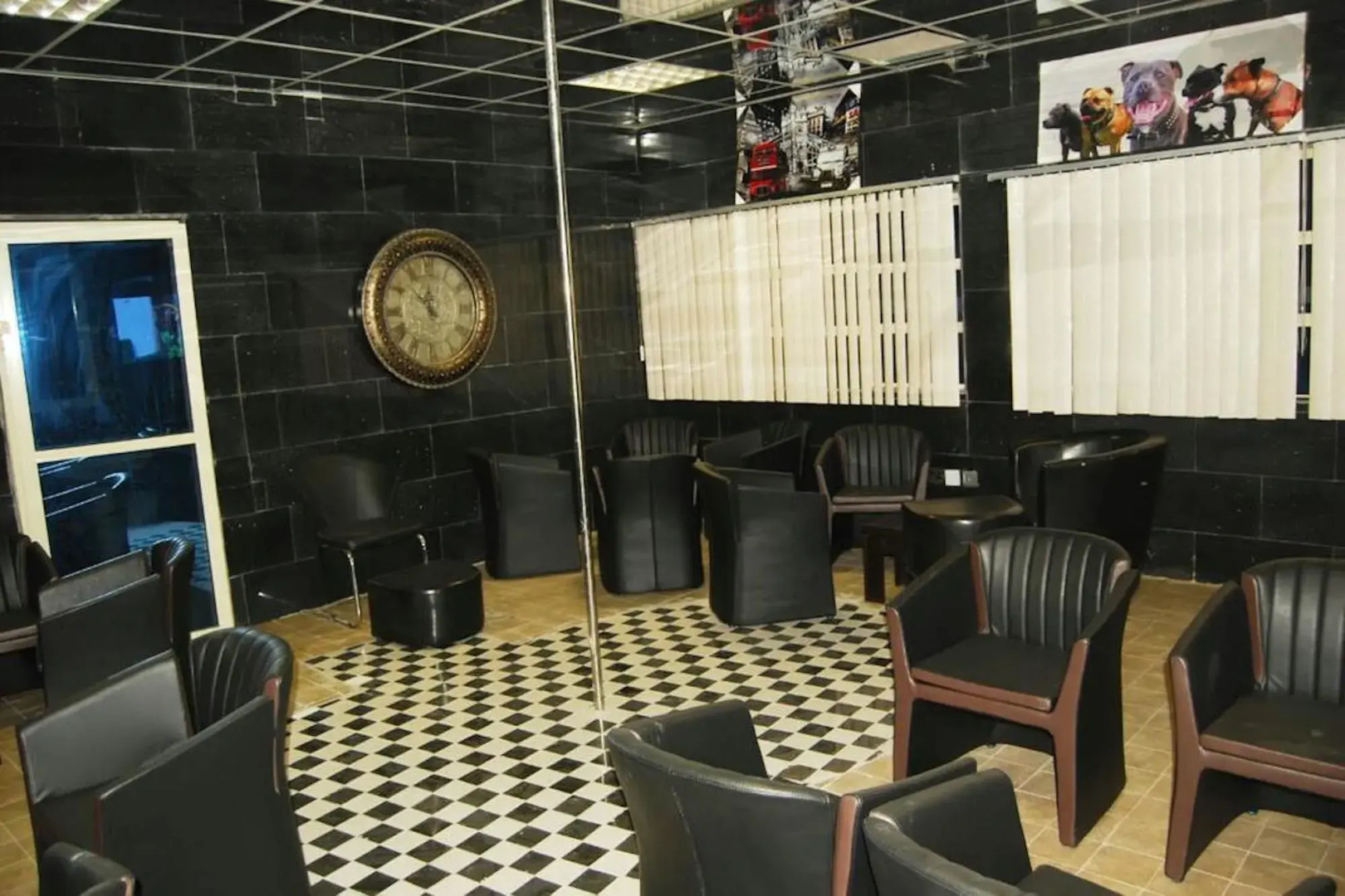 Jonaith Hotels & Suites