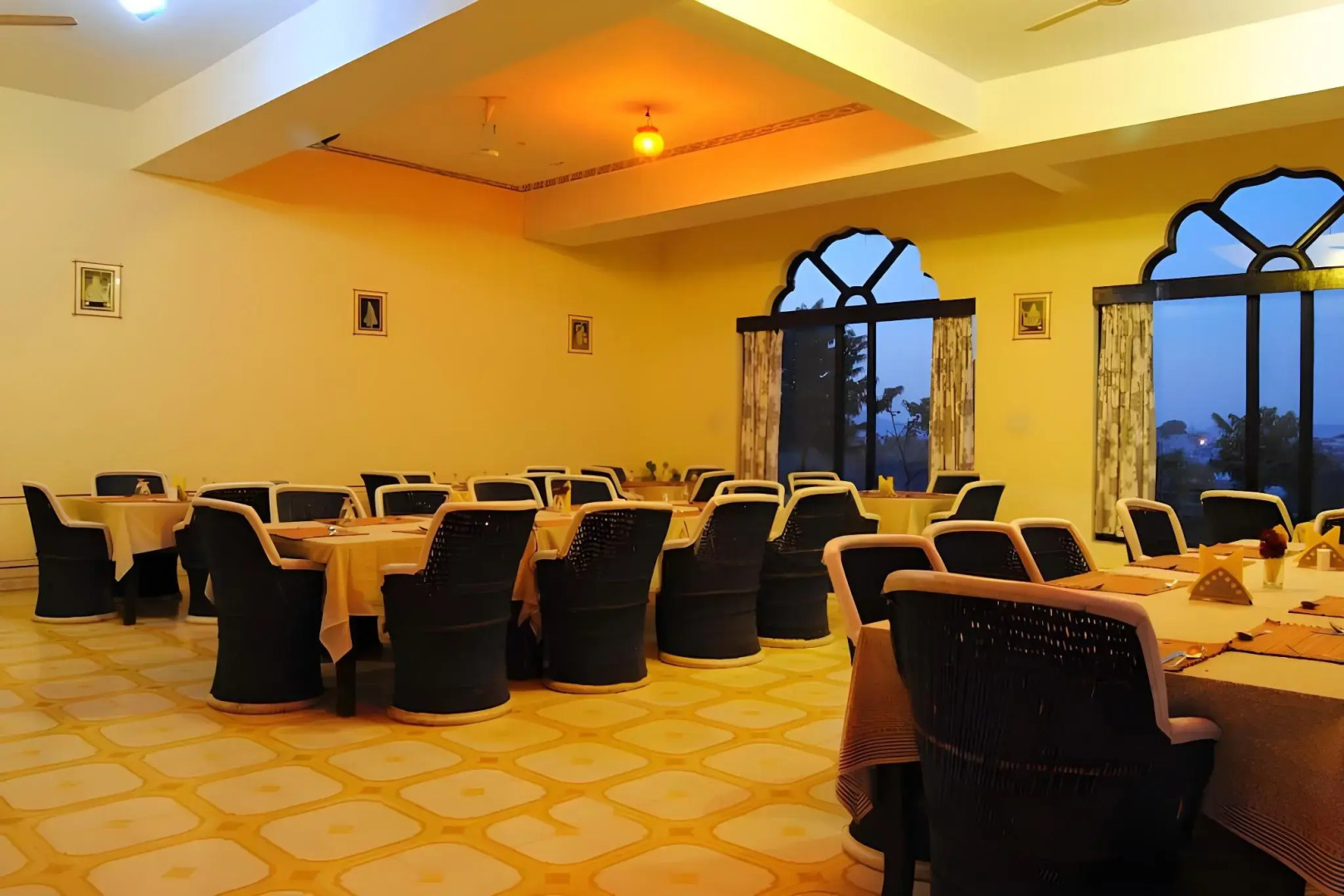 Gulaab Niwaas Palace