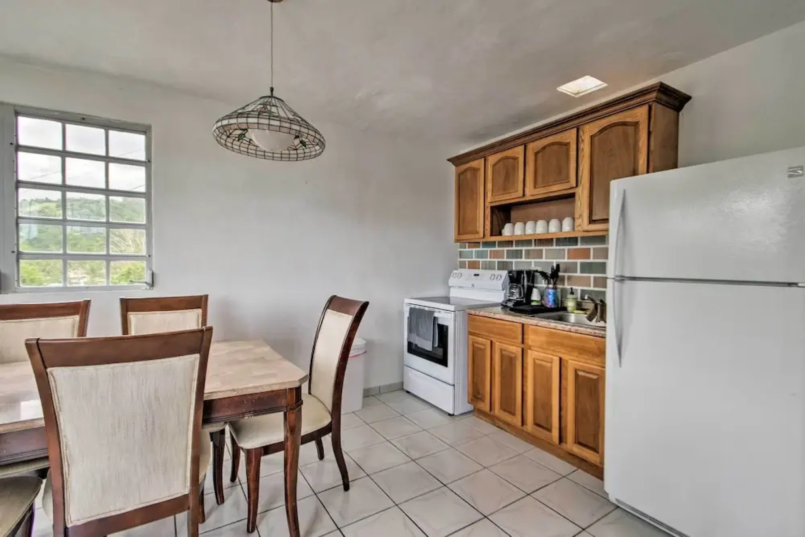 Hilltop Luquillo Home - 5 Mi to El Yunque Frst