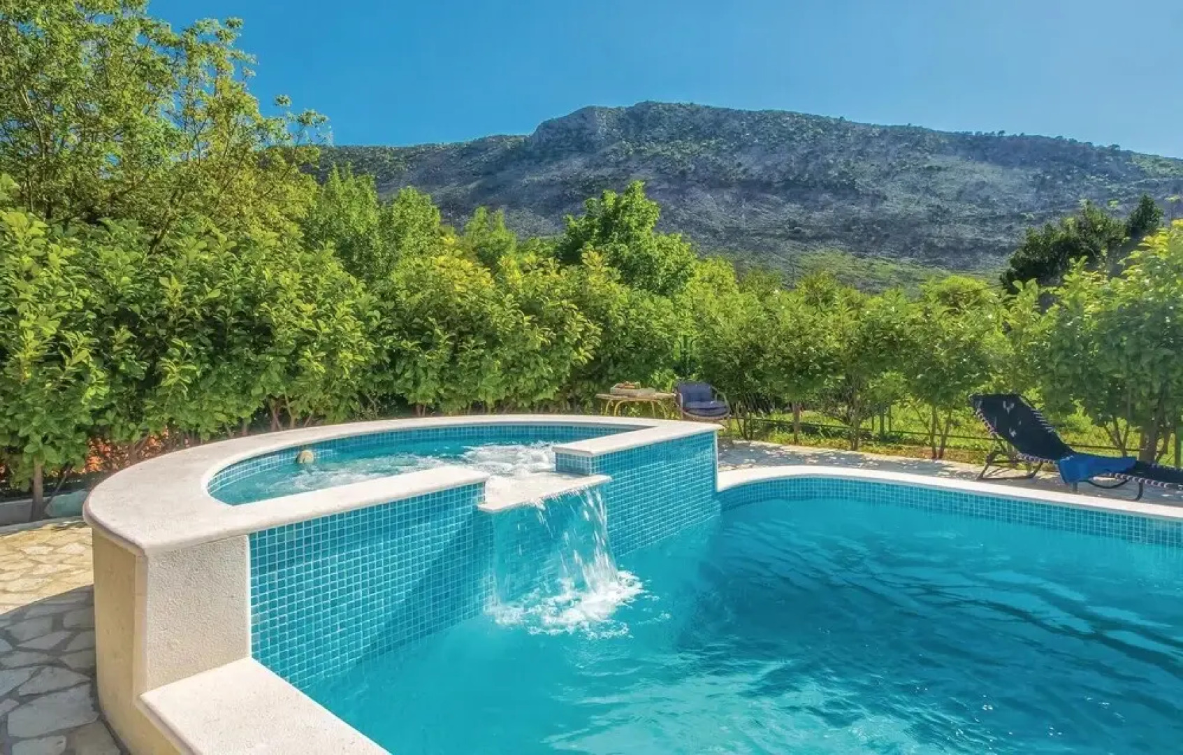 Awesome Home in Zrnovnica With 2 Bedrooms, Wifi and Outdoor Swimming Pool