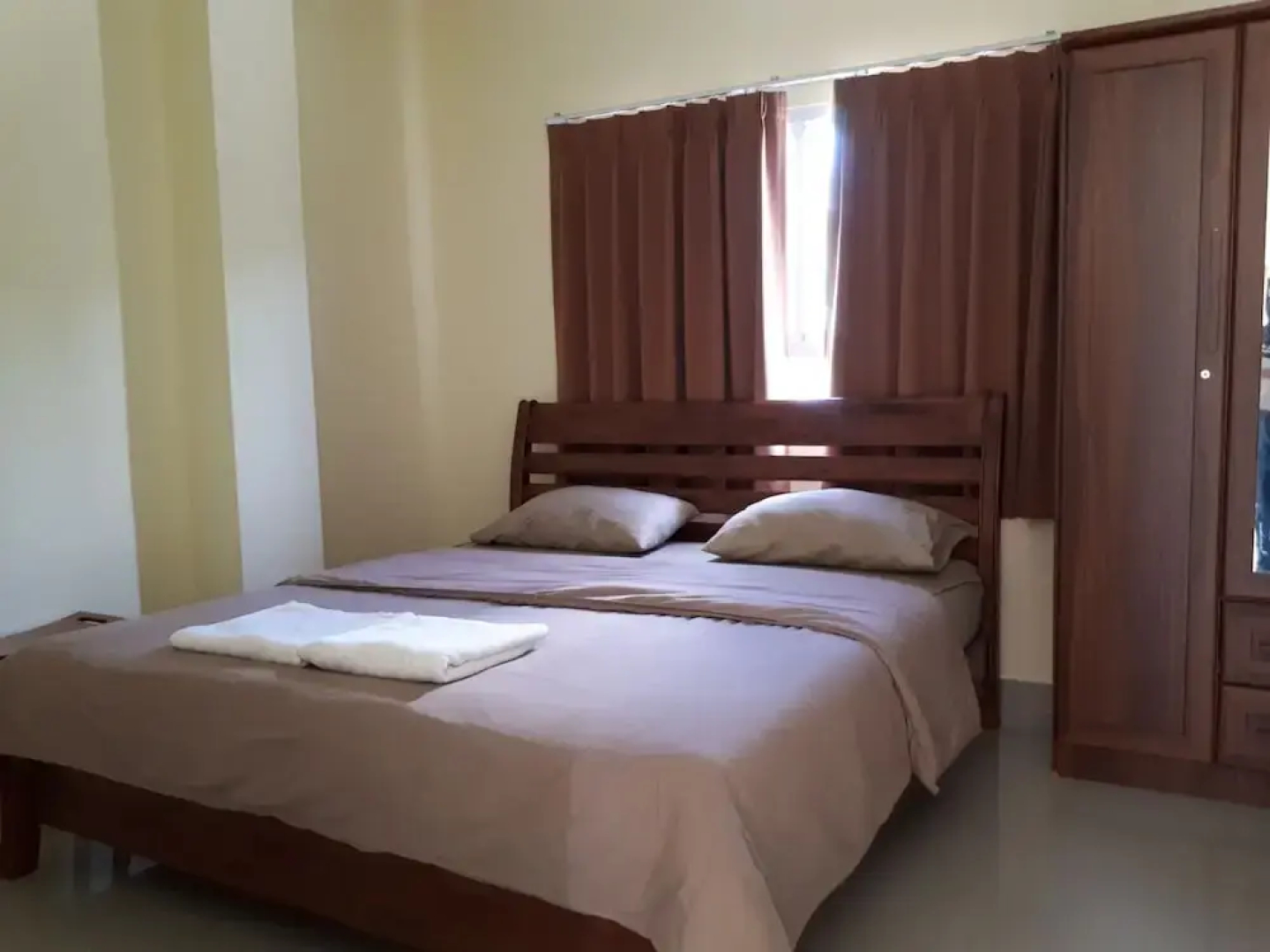 Wattana House