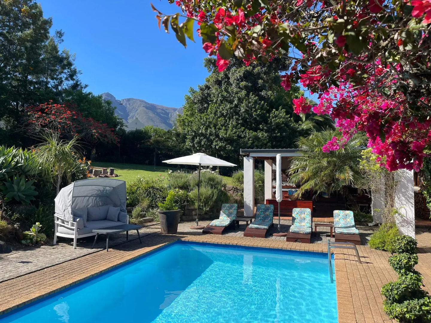 Marula Lodge Guesthouse