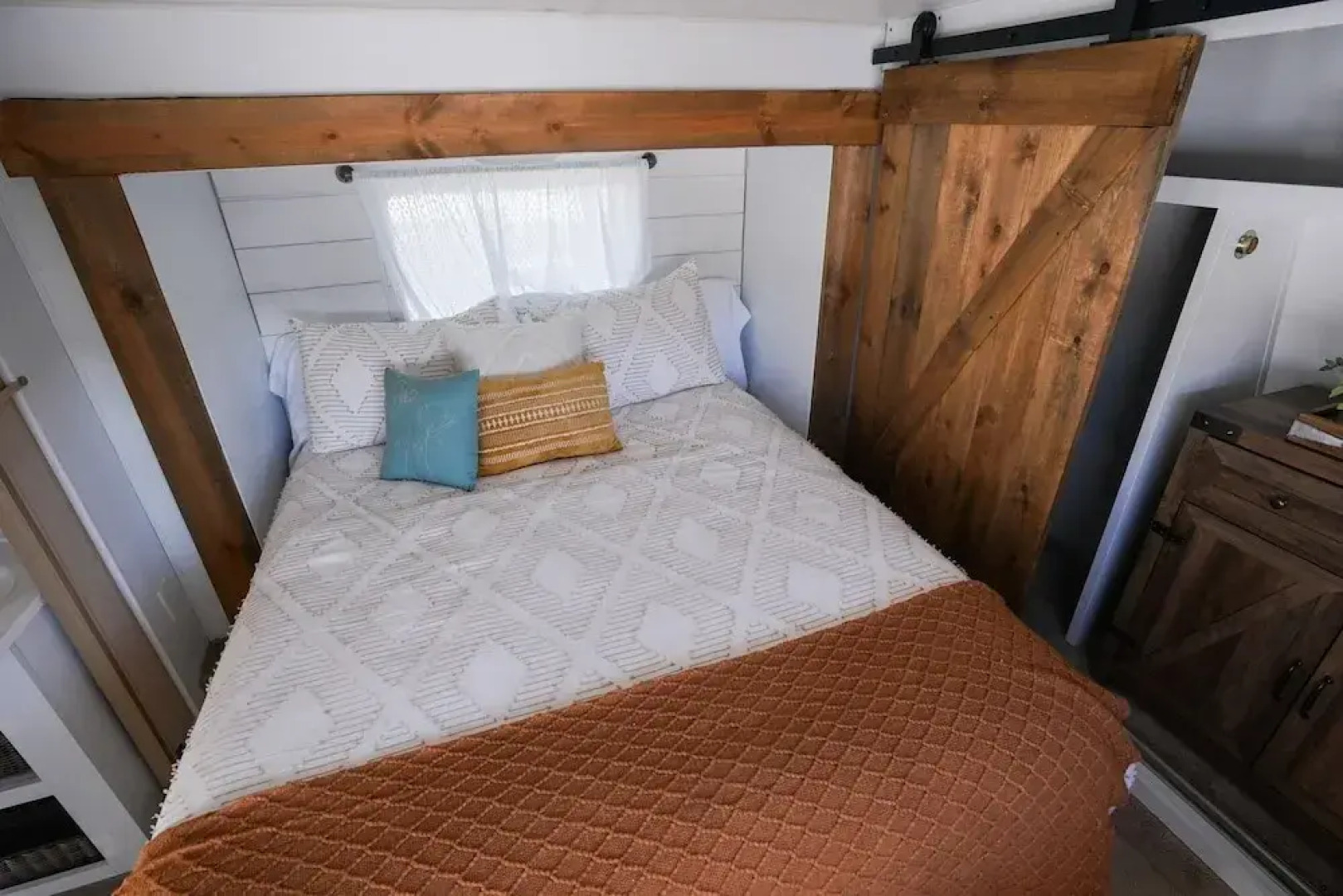 Happy Trails Bed and Breakfast