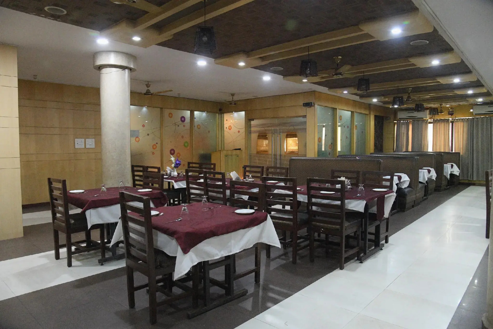 Hotel Vinayak Palace