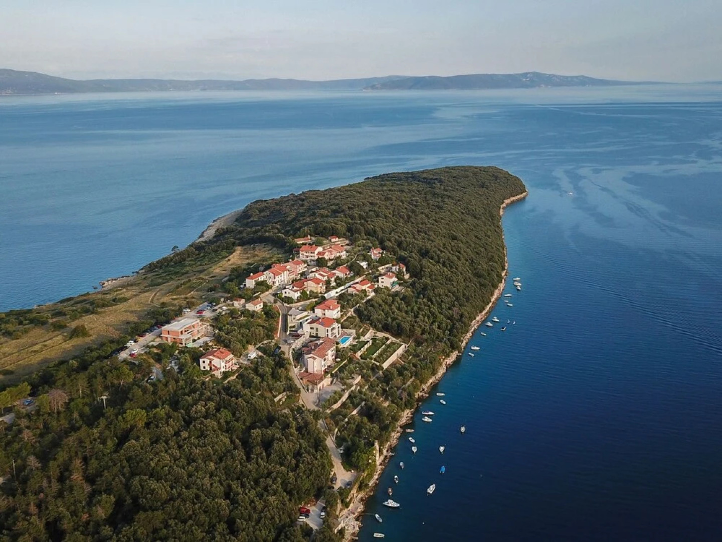 Vlastelini II Duga Luka