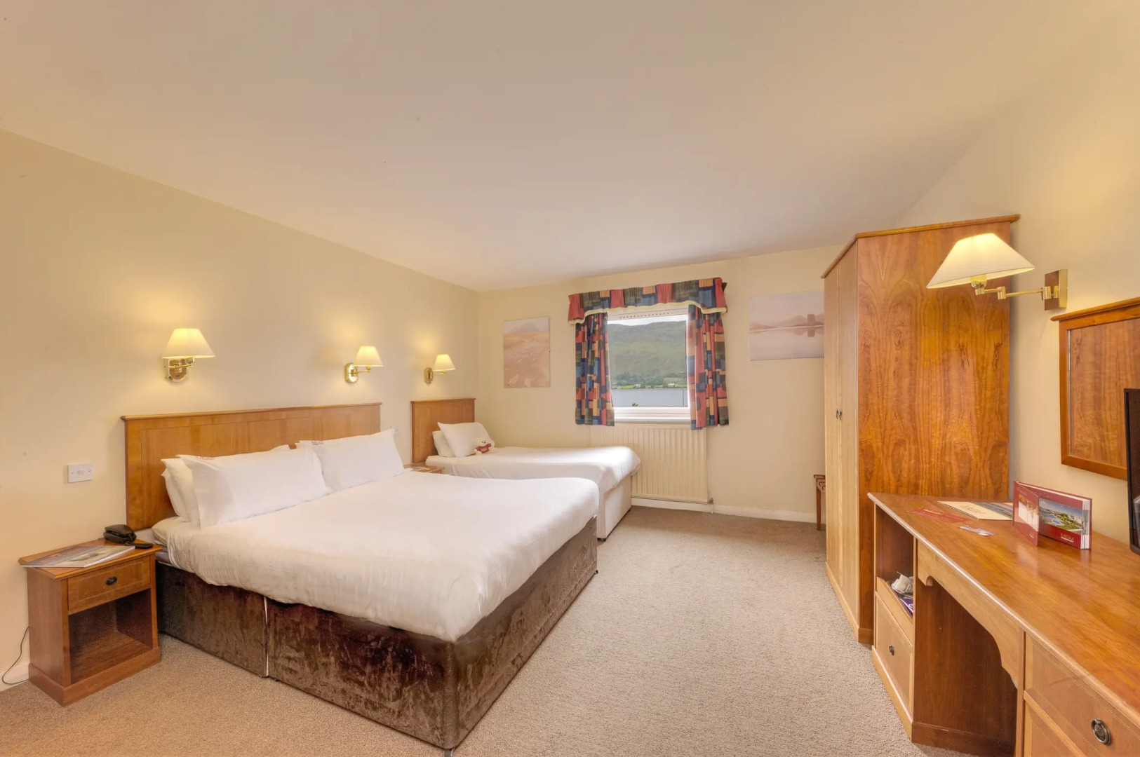 Muthu Fort William Hotel