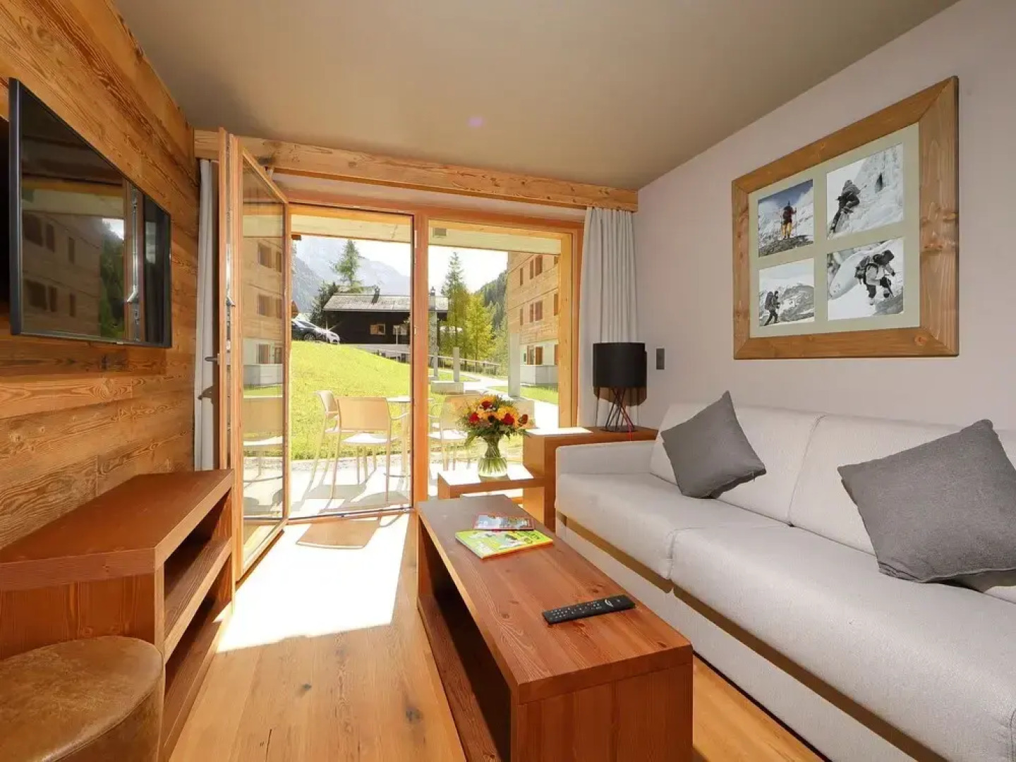 Swisspeak Resorts Weisshorn Ayer