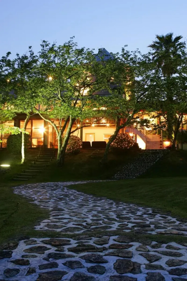 Resort Hotel Moanacoast