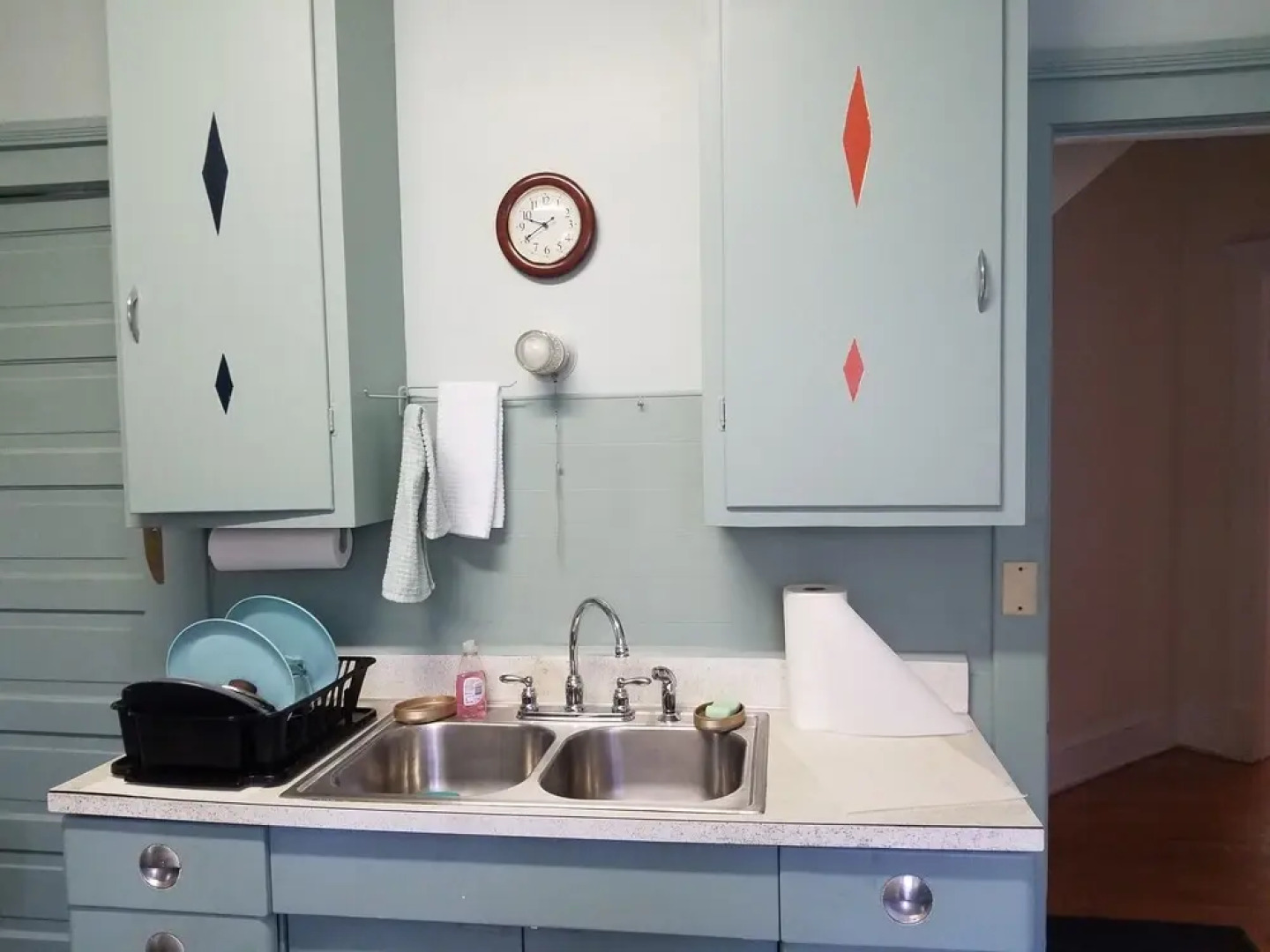 Large Desirable Corner House