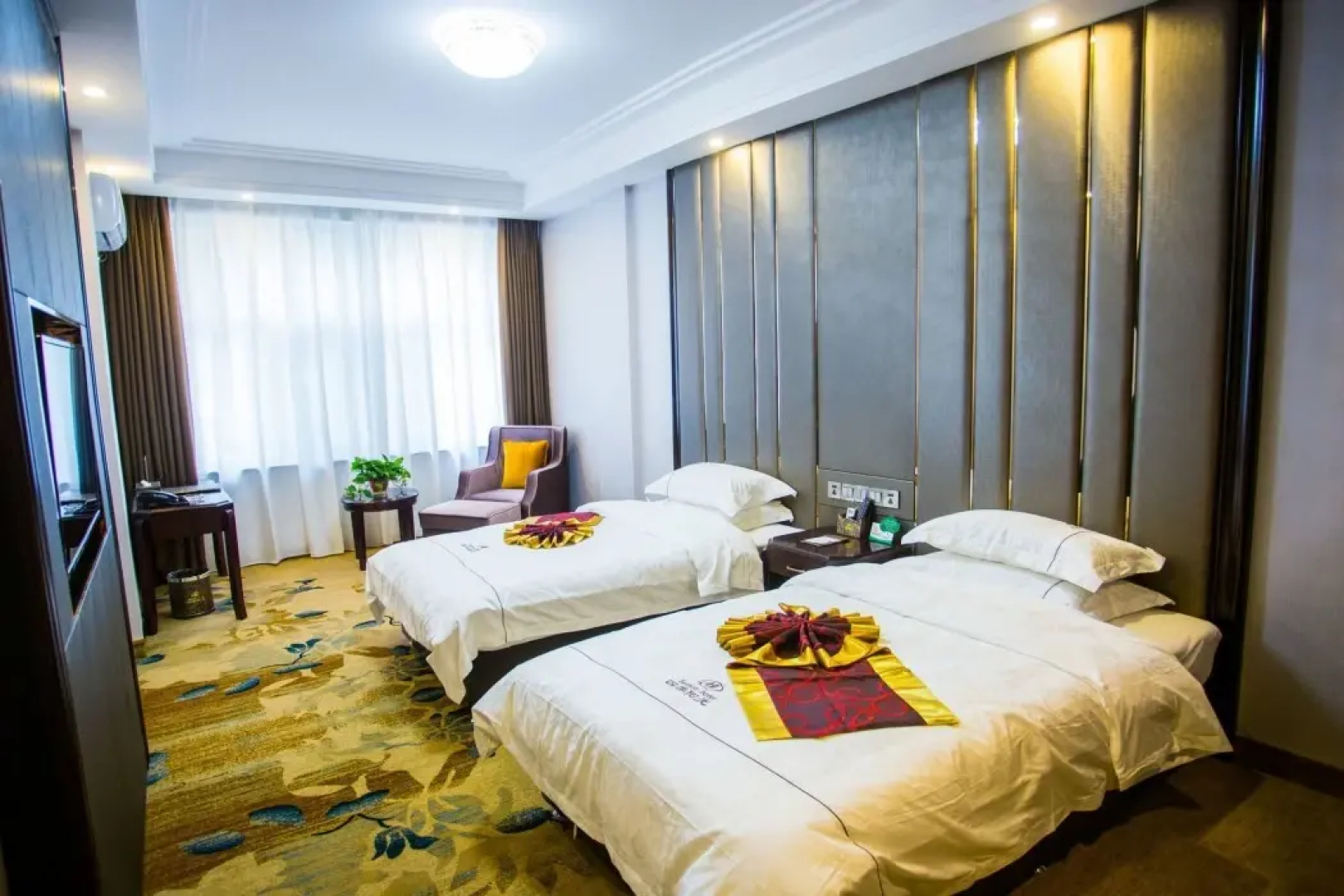 Dunhuang Season Boutique Hotel