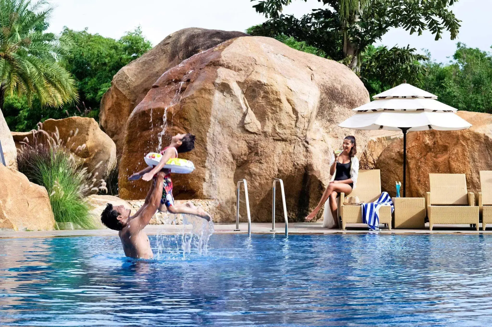 Novotel Hyderabad Convention Centre Hotel