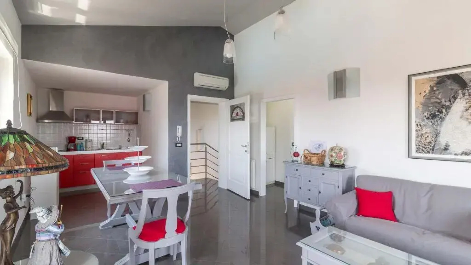 Luxury villa Nicol with pool and sea view 300m from the beach