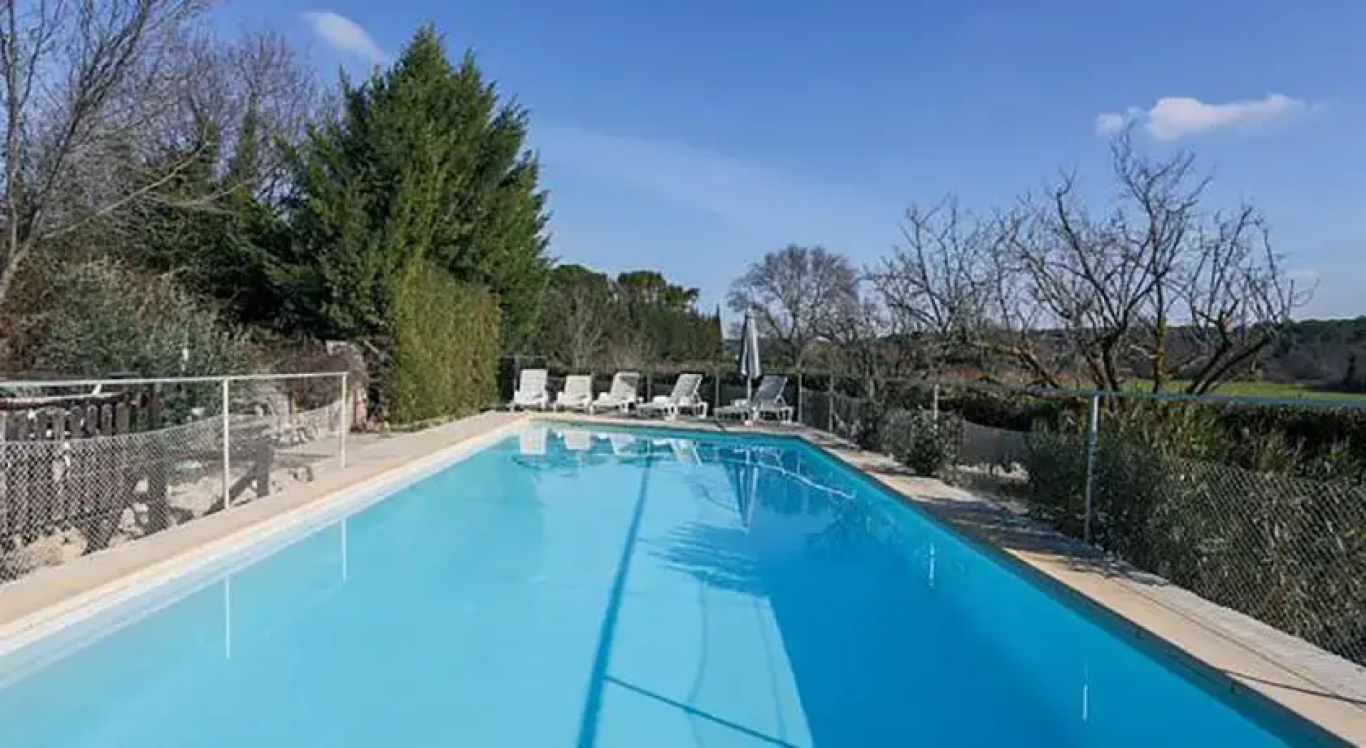 Squarebreak - Maison de campagne à Lambesc