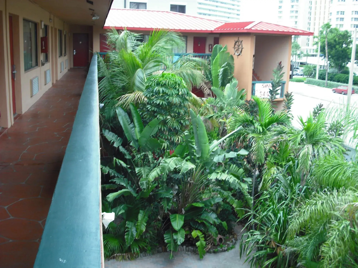 Fort Lauderdale Beach Resort Hotel & Suites