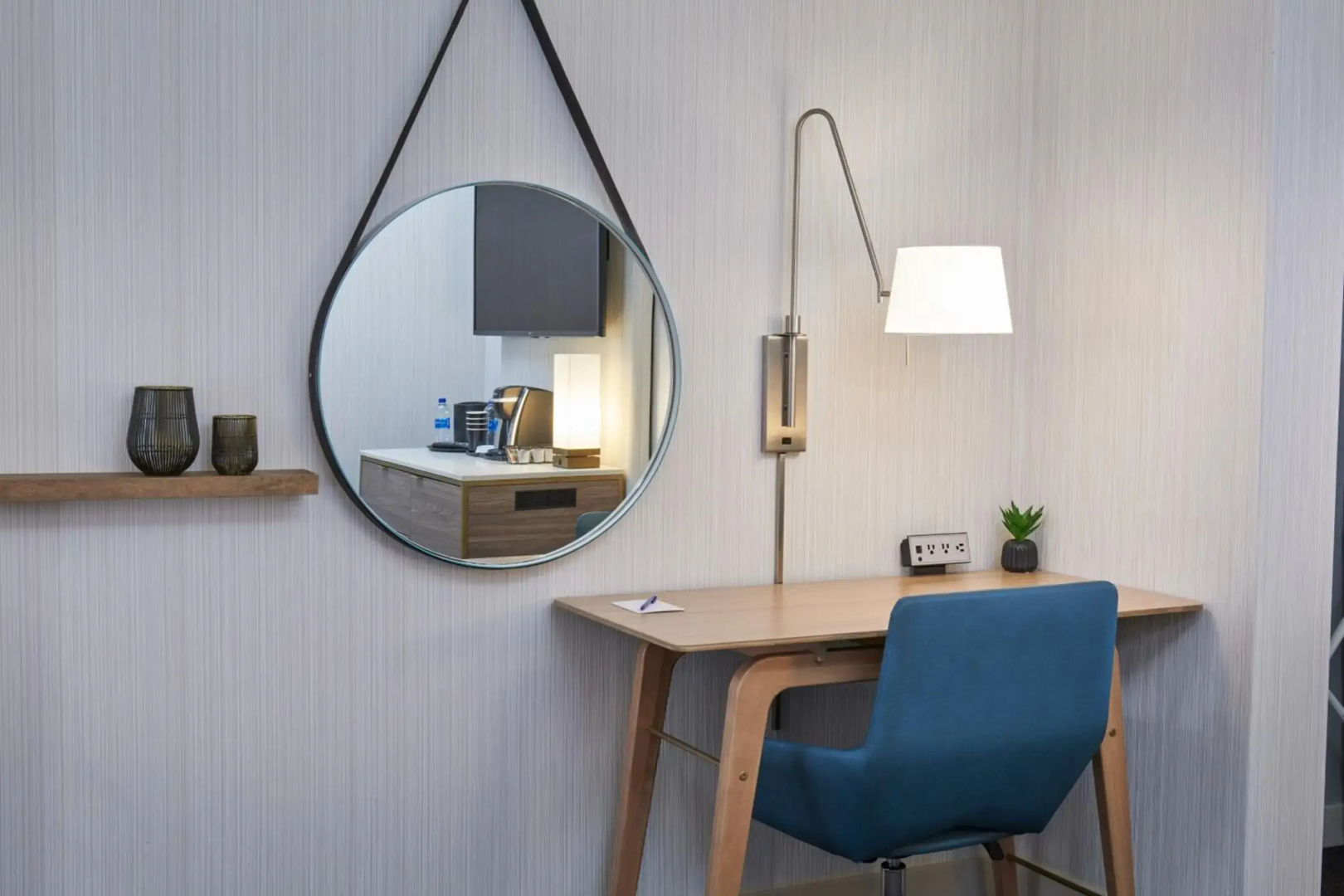 Delta Hotels by Marriott Detroit Novi