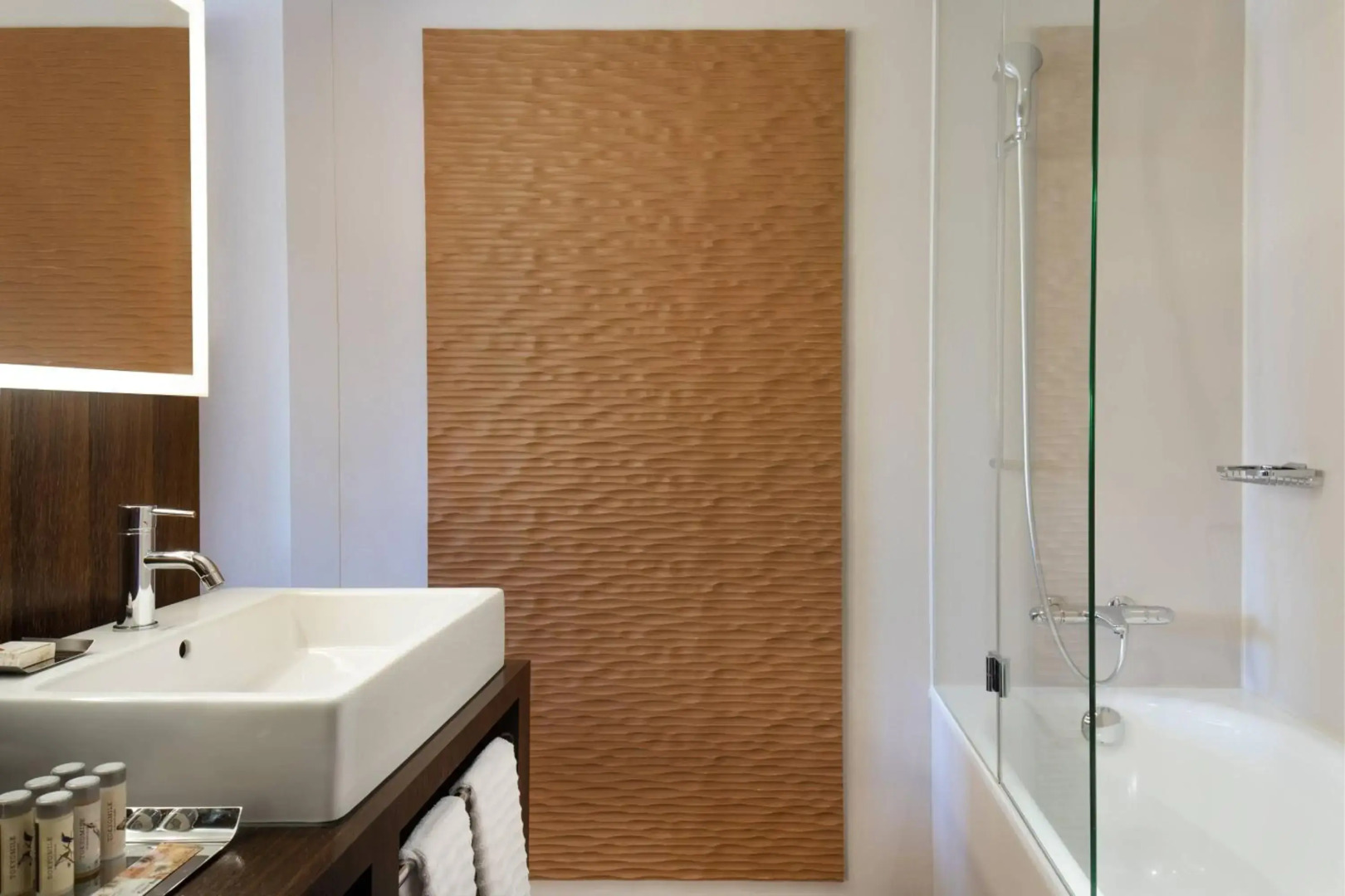 Renaissance Zürich Tower Hotel