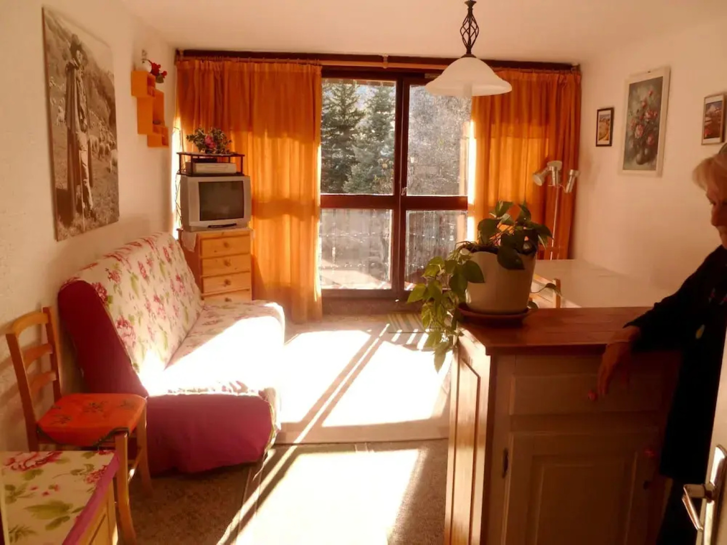 Apartment With one Bedroom in Enchastrayes, With Wonderful Mountain Vi